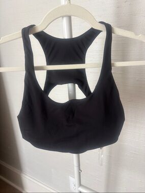NWT lululemon Racerback Sports Bra - Womens